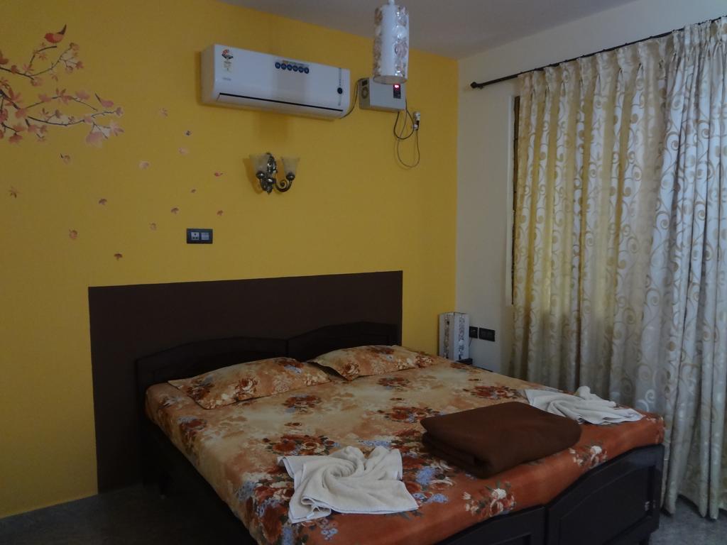 Aurita Holiday Homes Кандолим Екстериор снимка
