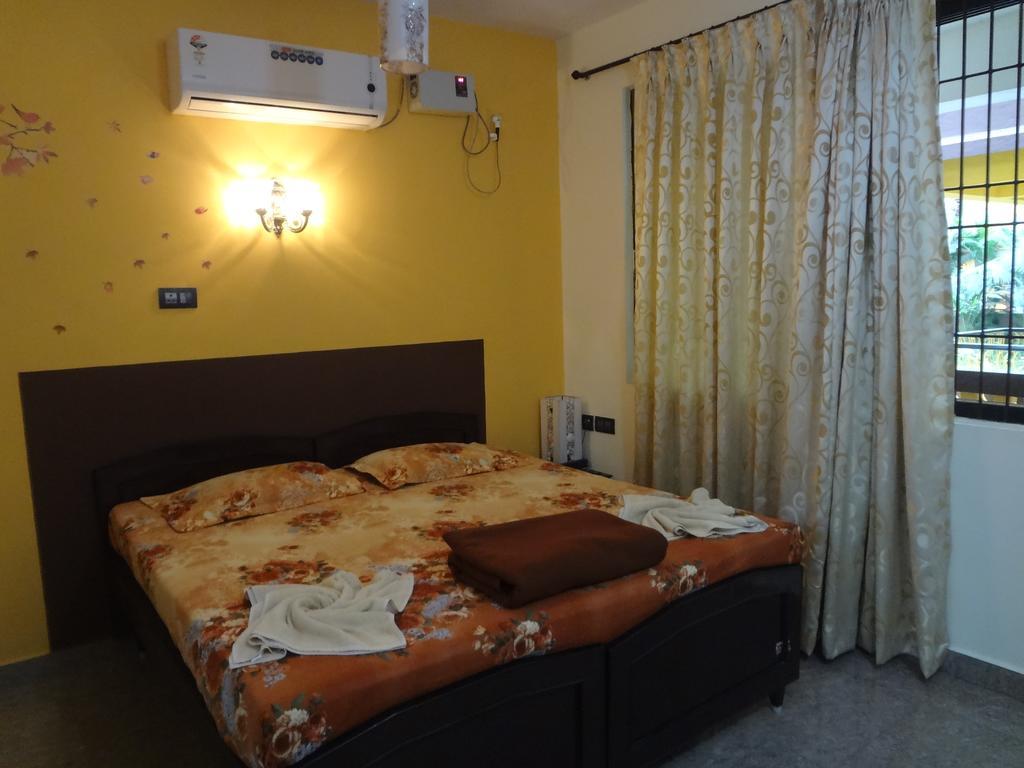 Aurita Holiday Homes Кандолим Екстериор снимка